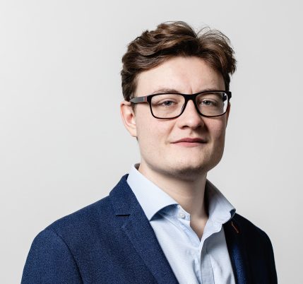Profile image of Analyst Max Siurdyban at Martley Capital Group